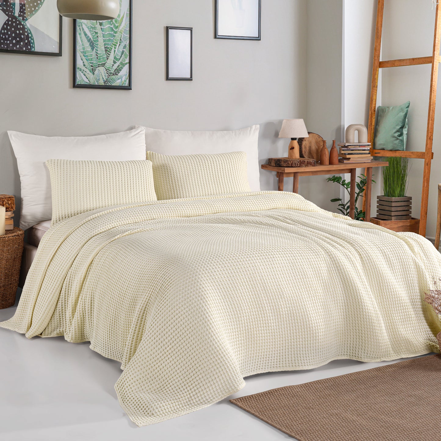 Chelsea Cotton Throw - Super King - 240 x 280 cm