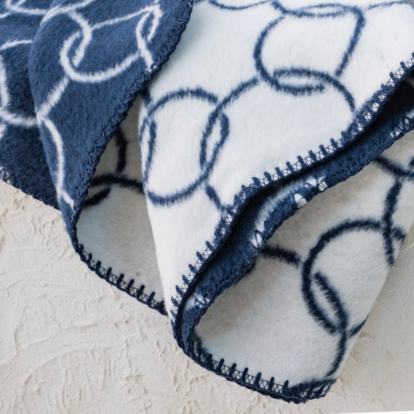 100% Cotton Blanket - Circle Pattern - 150 x 200 cm - Blue