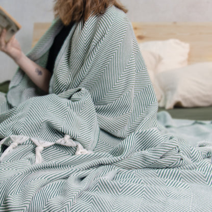 Cotton Herringbone Throw - 170 x 230 cm - Green