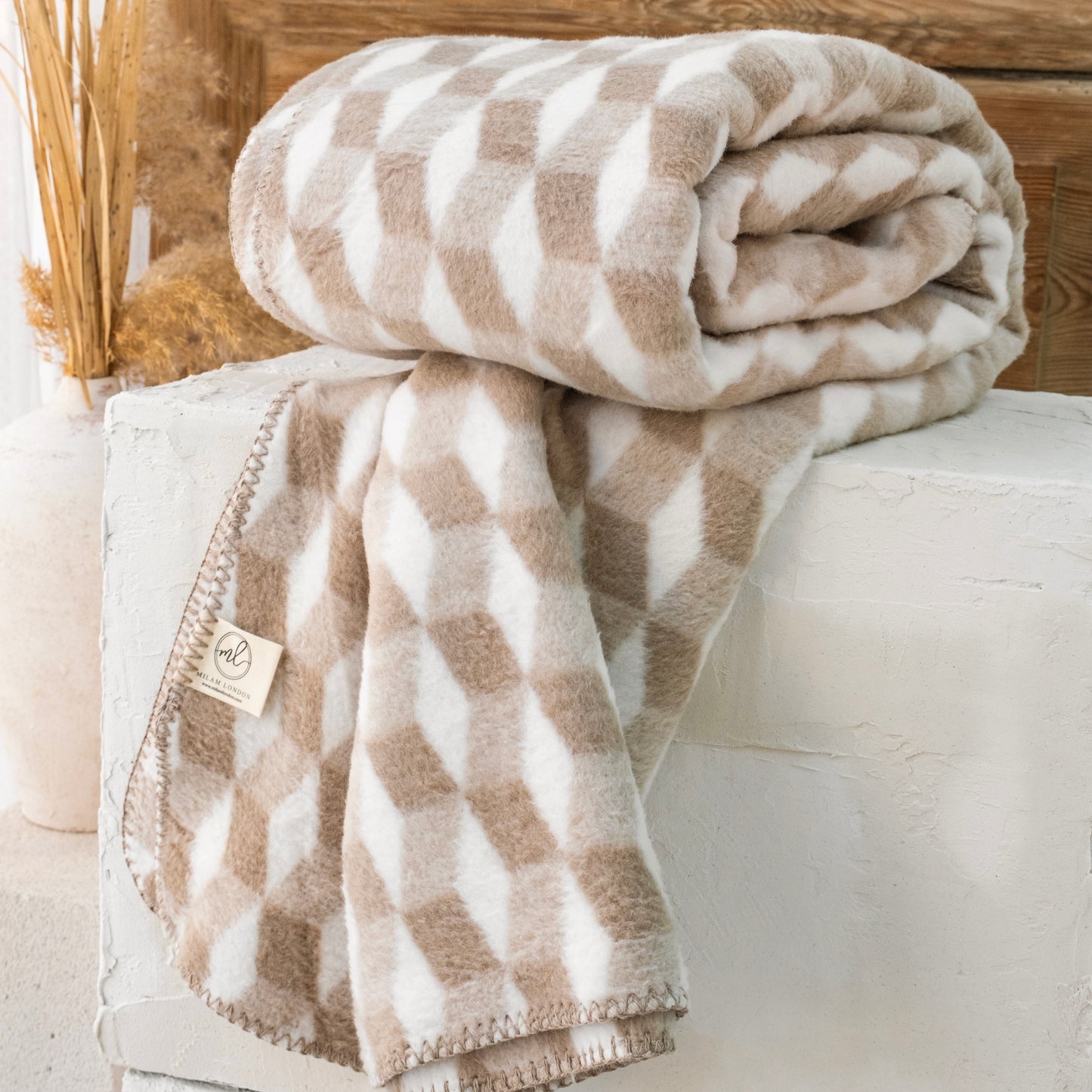 100% Cotton Blanket - Tumbling Pattern - 150 x 200 cm - Beige
